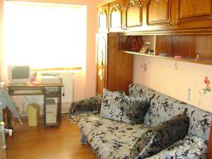 Inchiriez apartament 3camere Prahova Campina