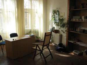 OFER PTR. INCHIRIAT APARTAMENT ULTRACENTRAL IN ARAD