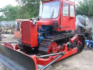 BULDOZER S651