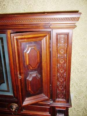 SUFRAGERII Lemn Masiv / Stil * Sculptate / Set : 2 buc.
