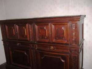 SUFRAGERII Lemn Masiv / Stil * Sculptate / Set : 2 buc.