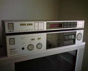 vind Amplificator si tuner Akai