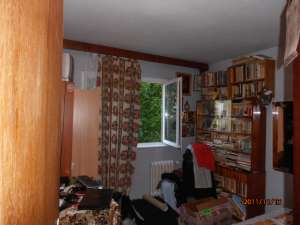 BACAU  ^ VAND URGENT APARTAMENT CU 2 CAMERE SEMIDECOMANDAT IN ZONA CORNISA,  LA ETAJUL 2, 