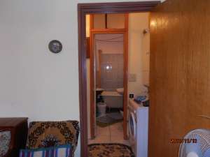 BACAU  ^ VAND URGENT APARTAMENT CU 2 CAMERE SEMIDECOMANDAT IN ZONA CORNISA,  LA ETAJUL 2, 