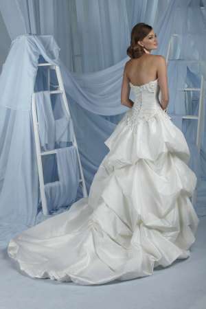 Inchirieri rochii de mireasa Collection Couture 12524 by Elite Mariaj