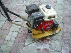 VAND PLACA COMPACTOARE GX 2000