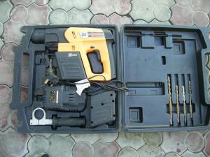 vand 4 Hammer Drill