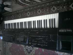 vanzare orga roland G800
