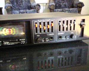 Vind EQ SANSUI