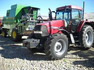 Vand tractoare SH John Deere 7810 185 CP si Case 135 Magnum 140 CP