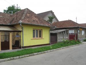 Vand casa la Gherla (Cocoshvar)