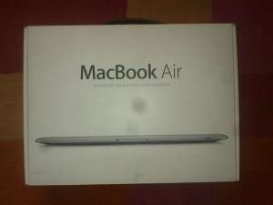 Vand leptop Apple macbook air de 13 inchi