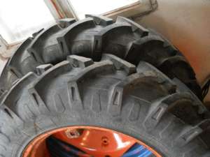 vind cauciucuri tractor 24