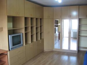 Prim proprietar,     vand garsoniera  in Vitan Mall