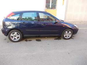 vand ford focus 2003