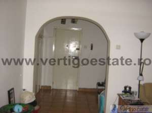 Vand apartamet 2 camere