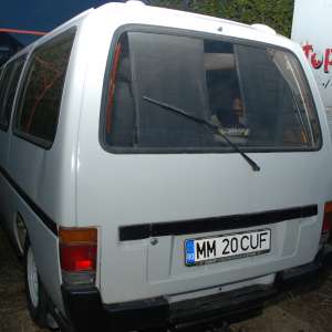 Vand ISUZU MIDI