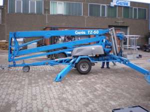 Manipulatoare telescopice,   platforme foarfeca,   nacele articulate,   telescopice GENIE TEREX