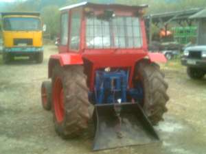 vind Tractor U 445