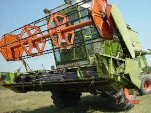 claas dominator