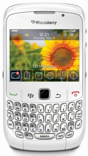 DUAL SIM BLACKBERRY 8520 WHITE.WIFI.SIGILATE