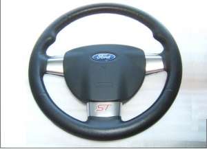 Volan piele  ST cu   AIRBAG Ford Focus II .  Model 2005-2011 .