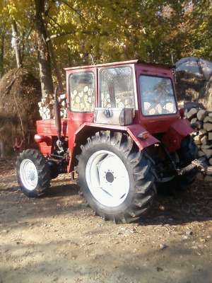 Vand tractor utb 445 DT