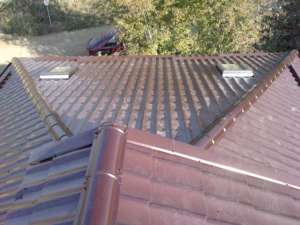 montator tabla tip tigla ,  tigla creaton , bramac etc ferestre de mansarda velux fakro roto