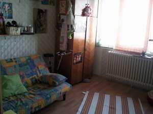 vand apartament