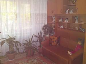 vand apartament 3 camere zona kaufland