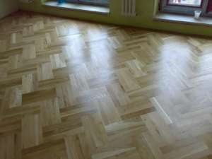 maistru parchetar