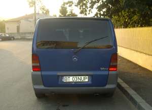 vand sau schimb mercedes vito 8 locuri