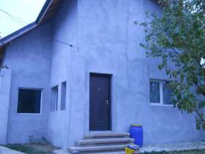 CASA IN URLETA