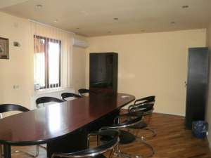 Inchiriere vila in zona Unirii, constructie D+P+1+M, suprafata 280mp