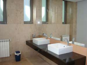 Oferta inchiriere spatiu de birouri in zona Gara de Nord,   in imobil de birouri modern,   de P + 2 