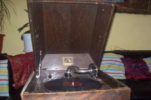 gramophone