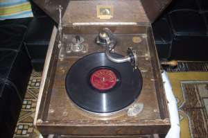 gramophone