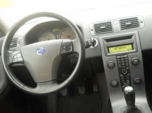volvo v 50