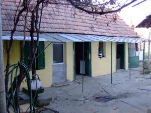 Vand casa zona Trei Stejari