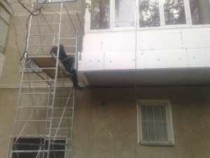 Executam lucrari de izolatii exterioare