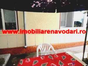 Navodari  casa,   3 camere,   100 mp