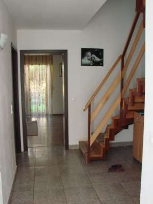 Vand casa duplex Floresti