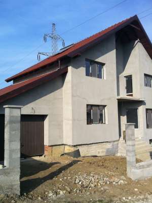 casa zona Dumbrava Nord