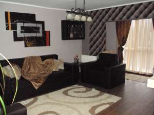 VANZARE APARTAMENT 3 CAMERE POROLISSUM