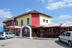 cazare RM. VALCEA