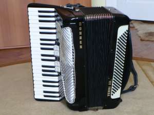 Vand Hohner Verdi III 120 basi  1200ron