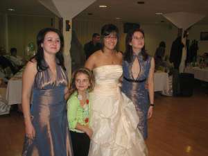 vand rochie mireasa