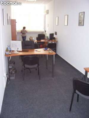Vand urgent mobila pentrubirou