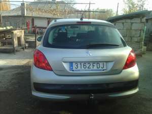 PEUGEOT 207 AVARIAT