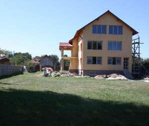 Vand vila 115 000 1uro negociabil  in com. Bacia (20 km de Deva) jud. Hunedoara